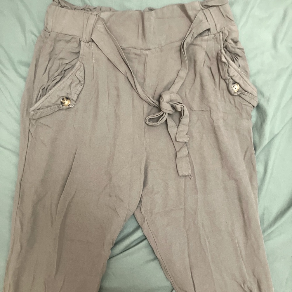 Kohl's Gray Tapered Leg Elastic Waist Trousers